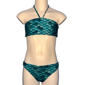 turquoise zeemeermin bikini. Het topje en broekje hebben beide schubben van een zeemeermin.