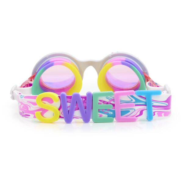 Bling2O zwembril Bright Stripe - Rainbow Ribbon: Een kleurrijke en glinsterende zwembril met een levendig ontwerp geïnspireerd op regenbogen. Biedt helder zicht, UV-bescherming en een verstelbare pasvorm.